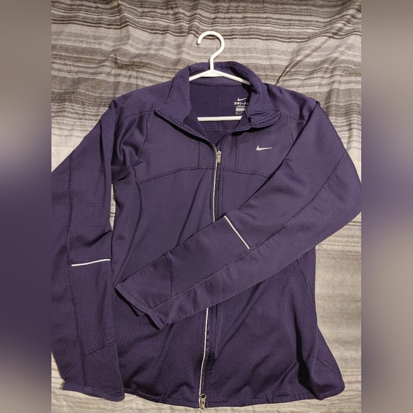 Nike spring jacket - Picture 1 of 2